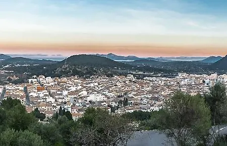 Jaume בית נופש *
