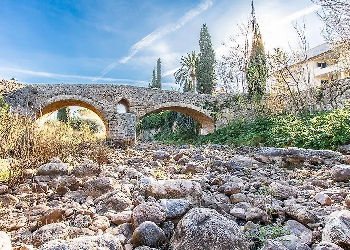 Jaume * פוינסה